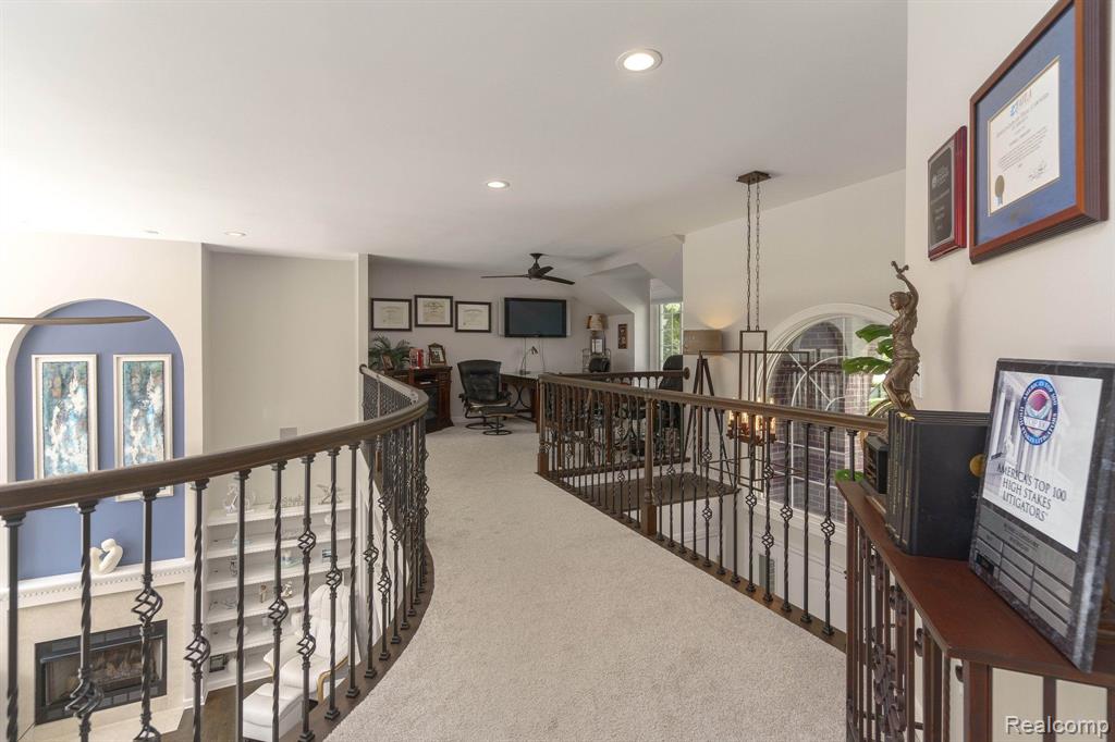 4425 ISLAND VIEW Drive, Waterford, MI 48328 — Photo 46