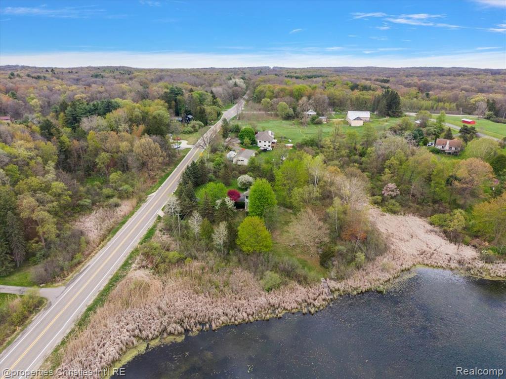 6175 Tripp Road, Holly, MI 48442 — Photo 48