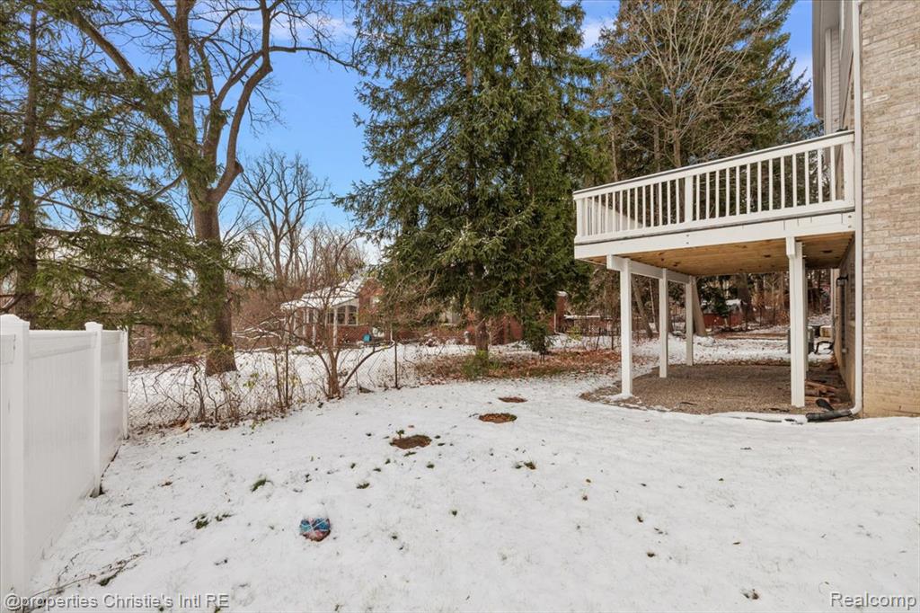 8740 Oak Ridge Trail, Westland, MI — Photo 41