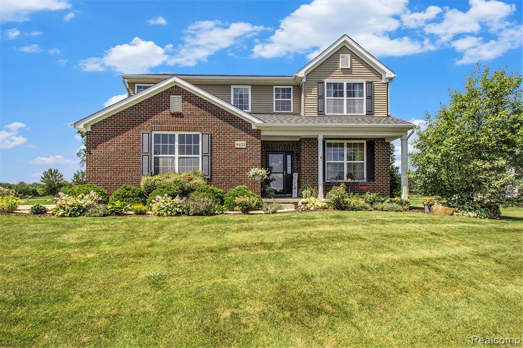 8433 Thorn Hill Drive, Howell, MI 48843 — Photo 3