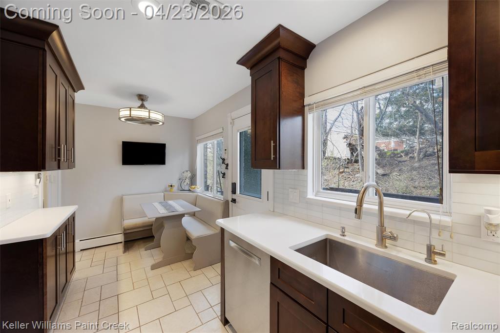 445 Miller Avenue, Rochester, MI 48307 — Photo 8