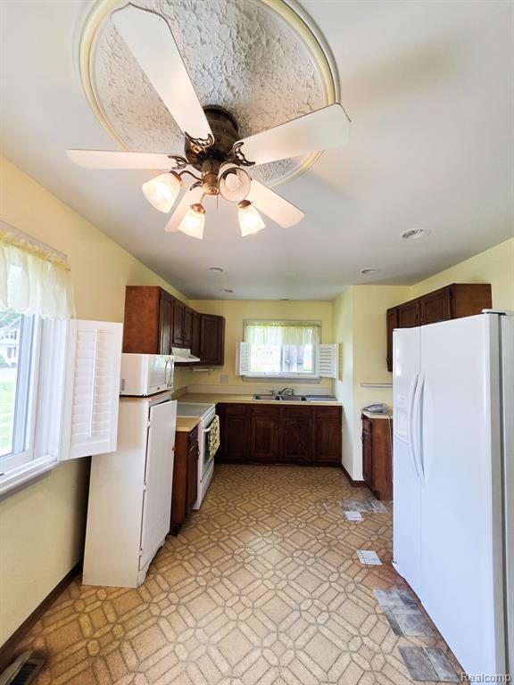 12929 Matthews Street, Carleton, MI 48117 — Photo 14