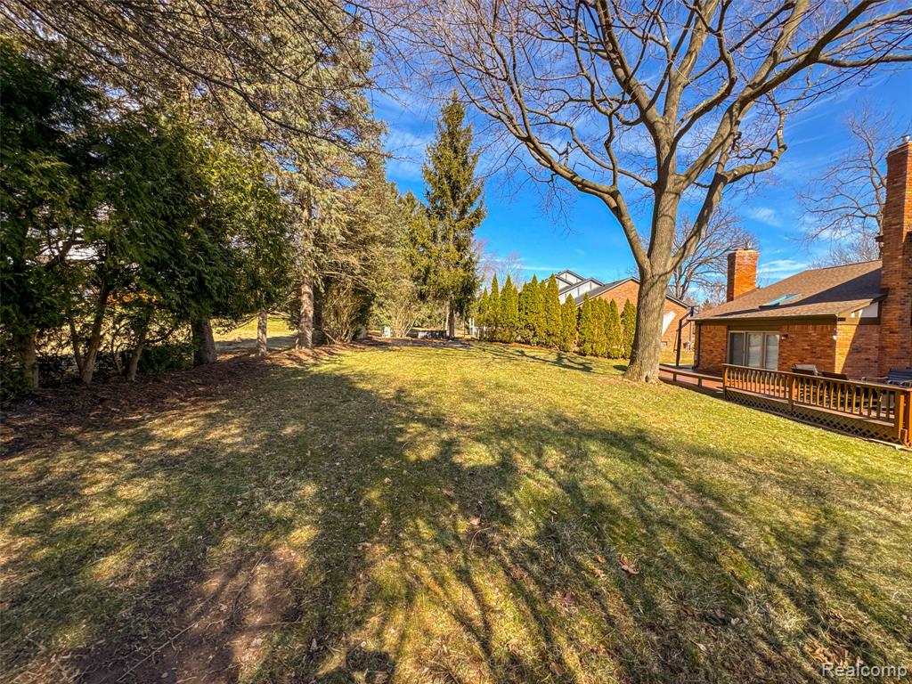 5363 Clearview Drive, Troy, MI 48098 — Photo 15