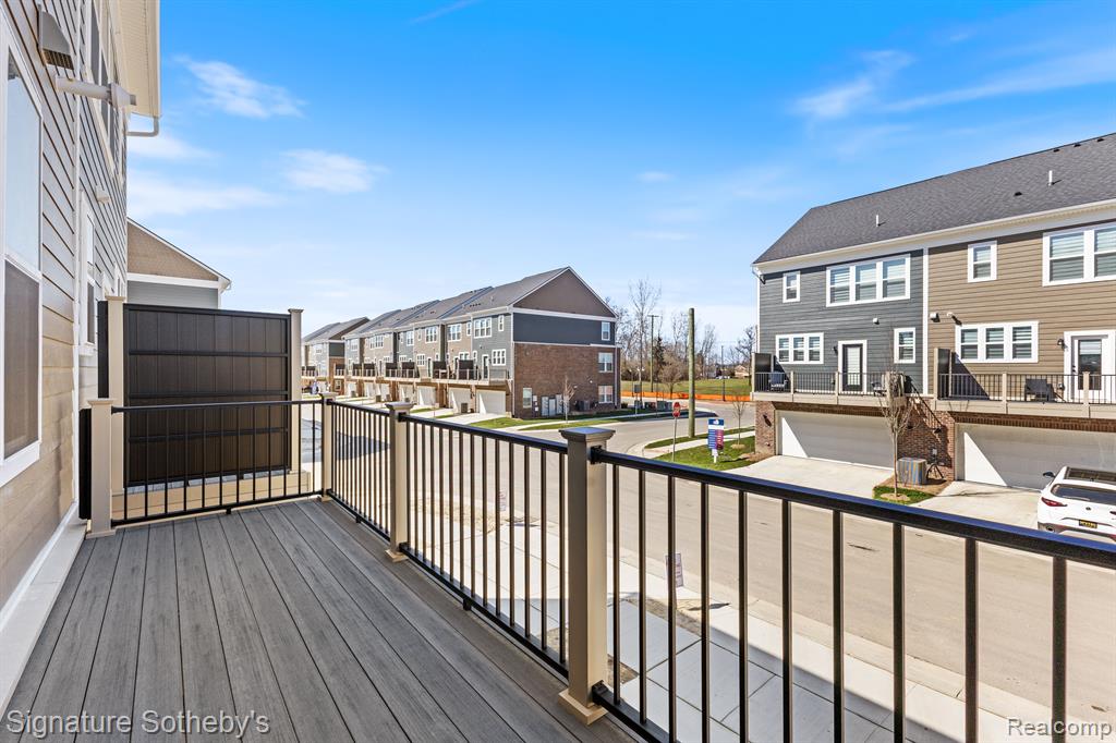 43115 Atwood Avenue, Novi, MI — Photo 12