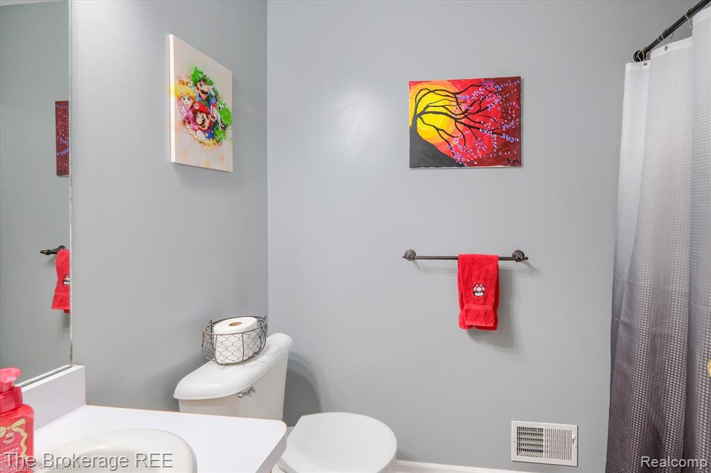 4432 N Belsay Road, Flint, MI 48506 — Photo 56