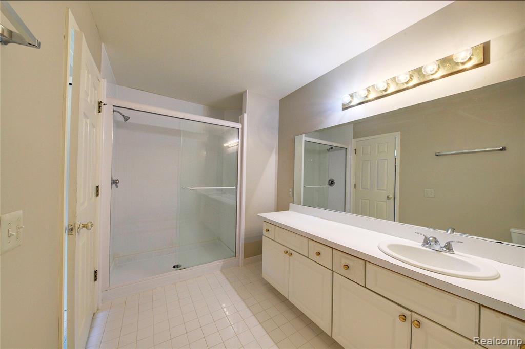 1913 Pebble Creek Drive, Canton, MI 48188 — Photo 31