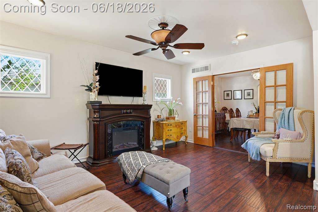 435 N Melborn Street, Dearborn, MI 48128 — Photo 20