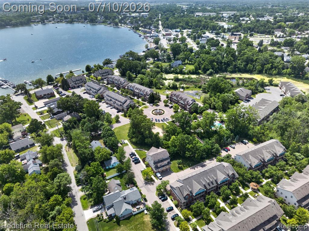 420 Boardwalk Drive, Walled Lake, MI 48390 — Photo 28