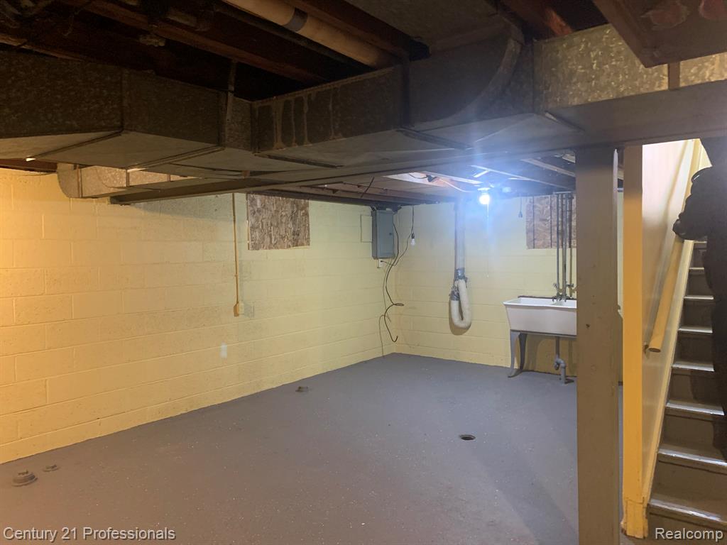 19662 Charest Street, Detroit, MI 48234 — Photo 33