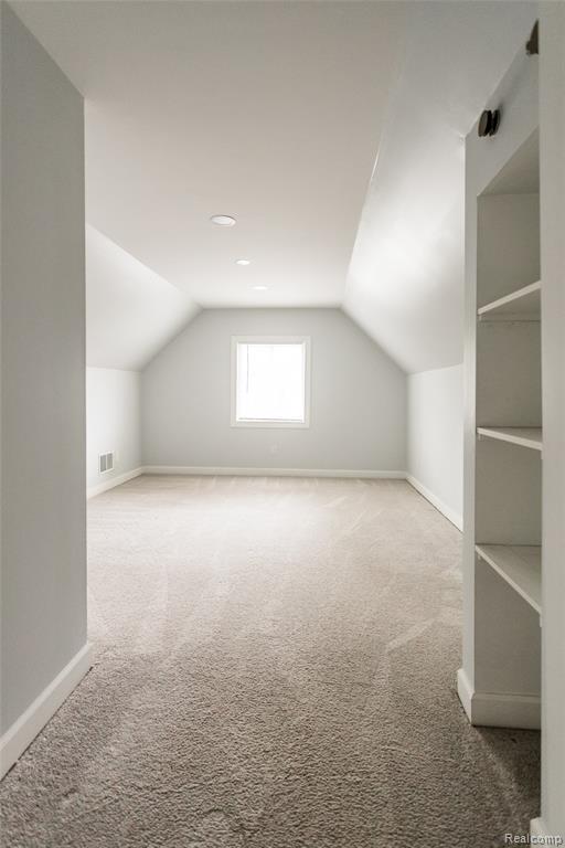 613 E Euclid Street, Detroit, MI 48202 — Photo 14