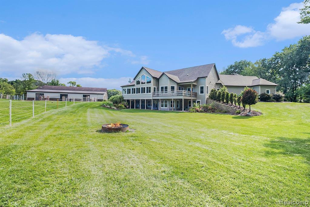 7196 MANOR Lane, Fowlerville, MI 48836 — Photo 54