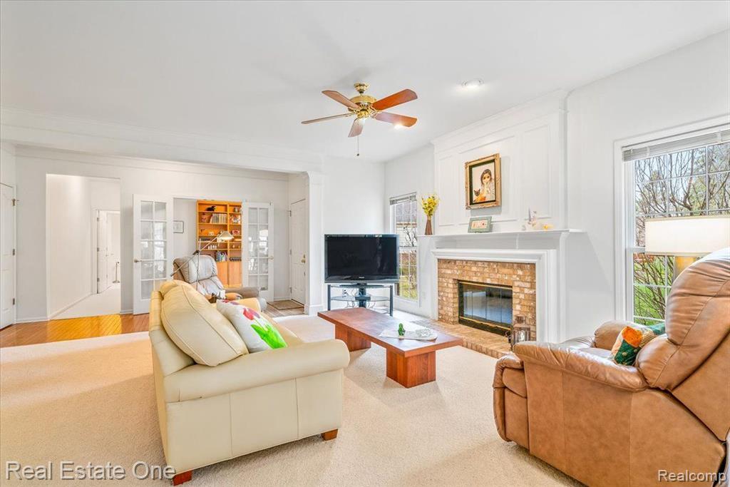 39612 GREENBRIER Court, Northville, MI 48168 — Photo 17