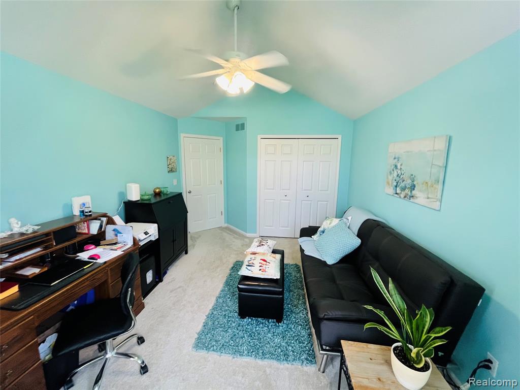 828 Woodhaven Drive, Commerce Twp, MI 48390 — Photo 24