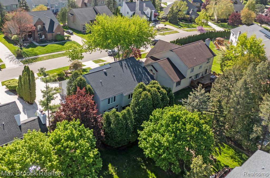 6566 Bristol Drive, West Bloomfield, MI — Photo 44