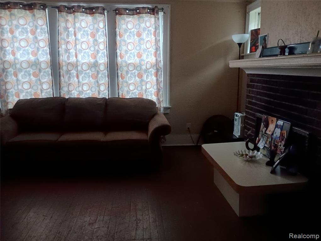 9543 CHEYENNE Street, Detroit, MI 48227 — Photo 7