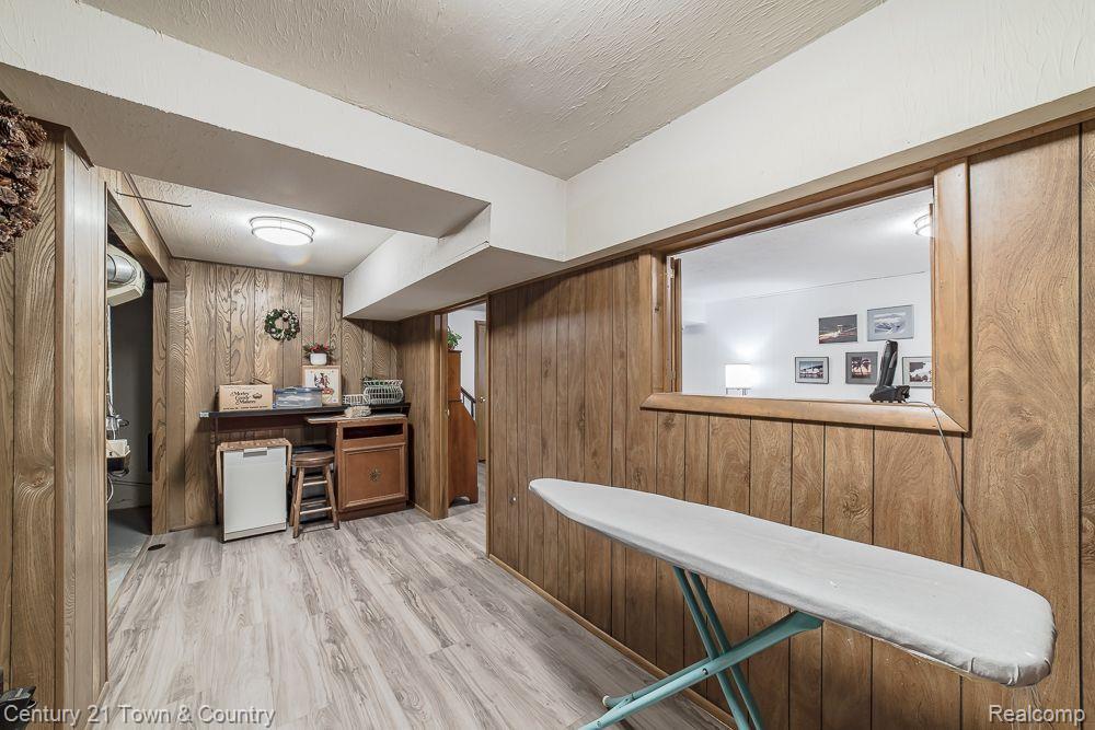 5395 BREEZE HILL, Troy, MI 48098 — Photo 38