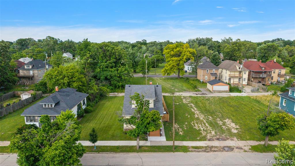 2476 Beals Street, Detroit, MI 48214 — Photo 39