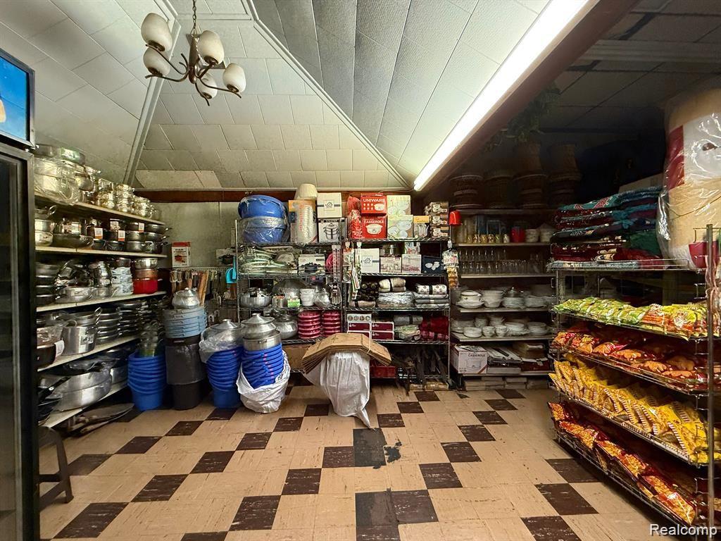 10224 CONANT Street, Hamtramck, MI, 48212