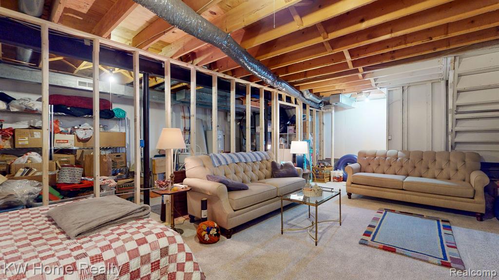 606 WINWOOD Circle, Walled Lake, MI 48390 — Photo 25