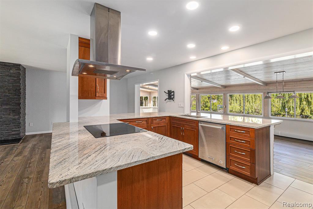2145 Helmsford Drive, Wolverine Lake, MI 48390 — Photo 11