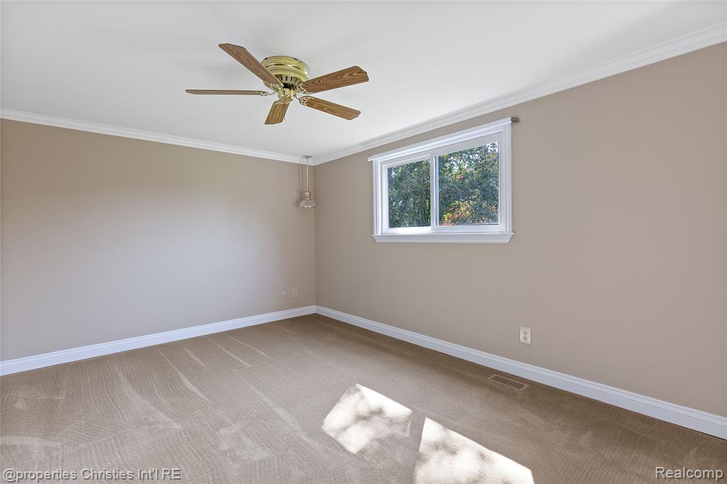 6308 Donnybrook Drive, Shelby Twp, MI 48316 — Photo 30