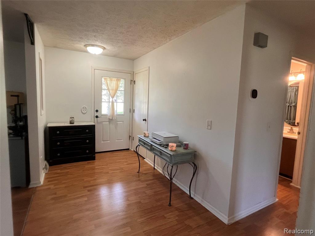 6126 Green Court, Chelsea, MI 48118 — Photo 34