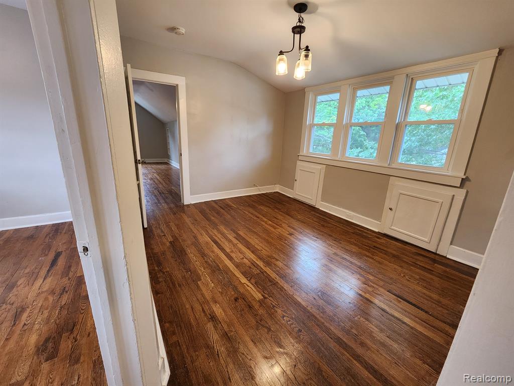 703 W MARSHALL (UPPER UNIT), Ferndale, MI 48220 — Photo 6