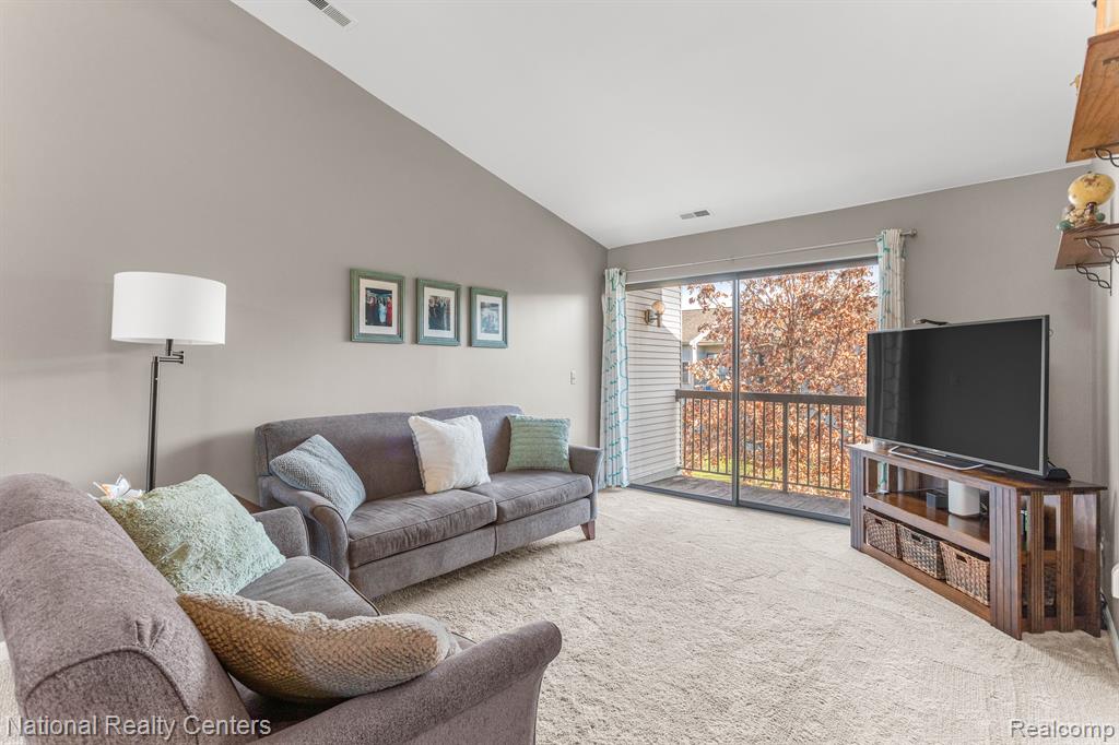 42732 LILLEY POINTE Drive, Canton, MI 48187 — Photo 3