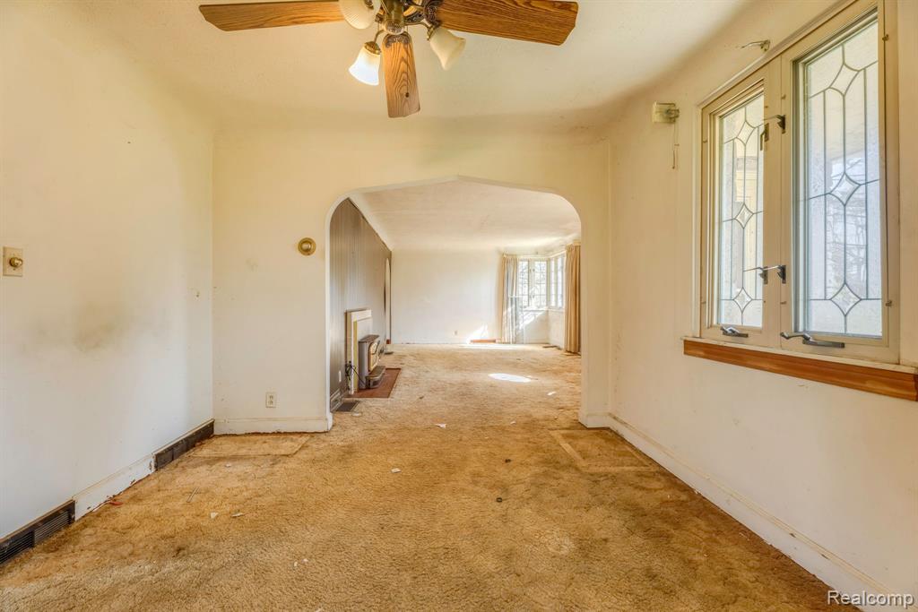936 COLORADO Street, Marysville, MI 48040 — Photo 8