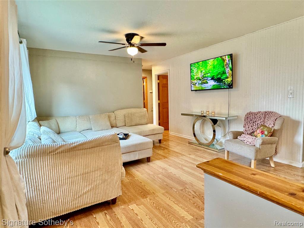 9715 Sylvester Street, Taylor, MI 48180 — Photo 5