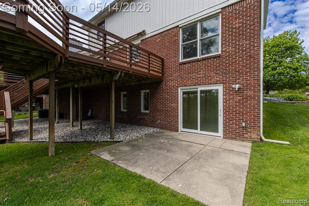 6357 Golf View Drive, Clarkston, MI — Photo 58