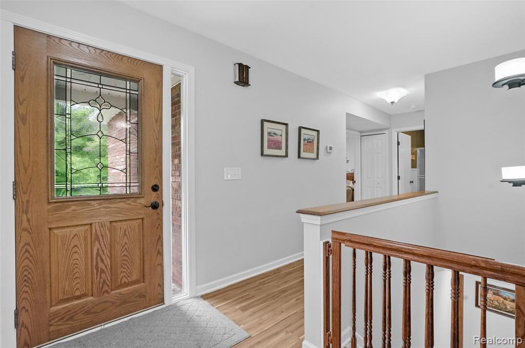9587 Harmon Lane, South Lyon, MI 48178 — Photo 5
