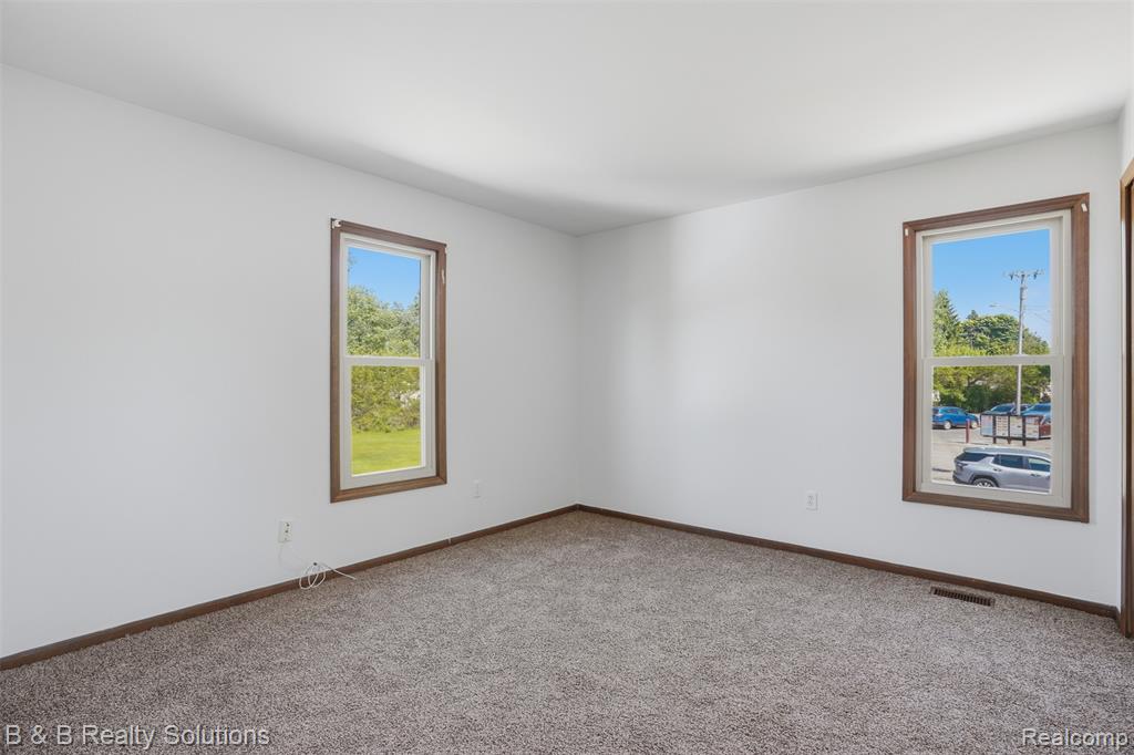 780 N Van Dyke Road, Almont, MI 48003 — Photo 24