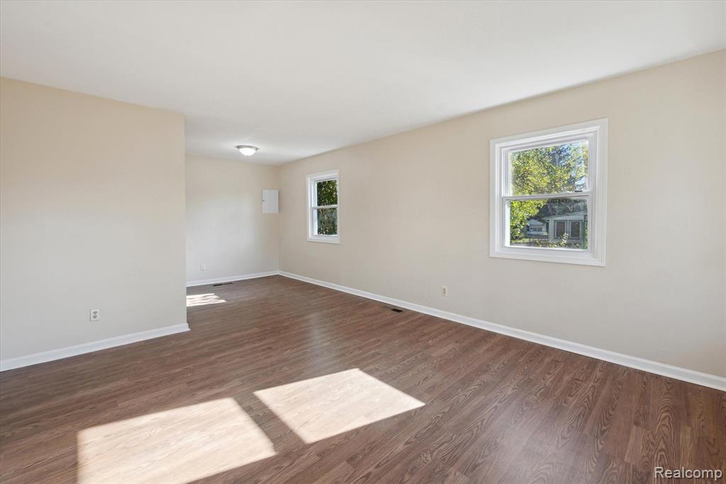 2481 PINECREST Avenue, Ann Arbor, MI 48104 — Photo 19