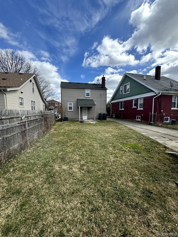 7631 TERNES Street, Dearborn, MI 48126 — Photo 4