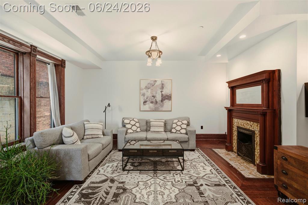 701 W Canfield Street, Detroit, MI 48201 — Photo 8