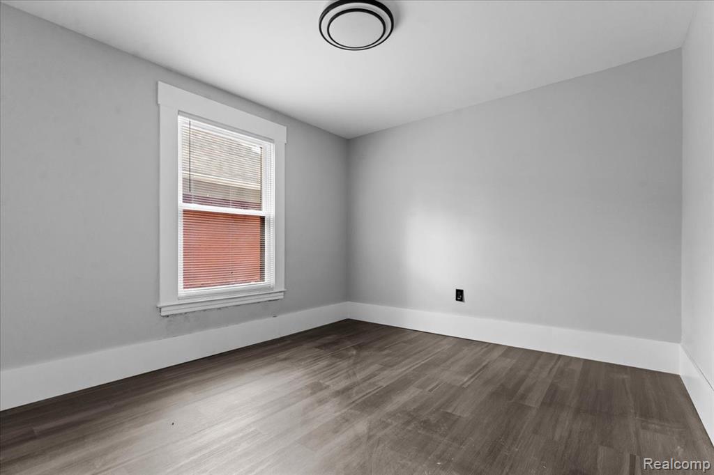 58 E Philadelphia Street E, Detroit, MI 48202 — Photo 17