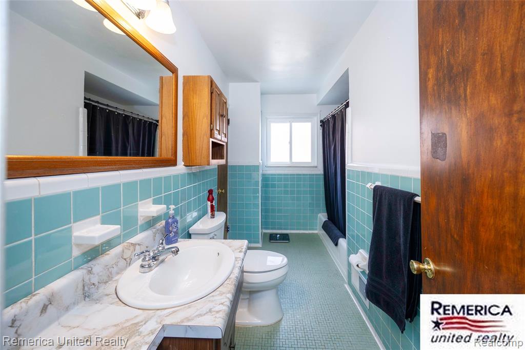 4665 Lincoln Boulevard, Dearborn Heights, MI 48125 — Photo 5