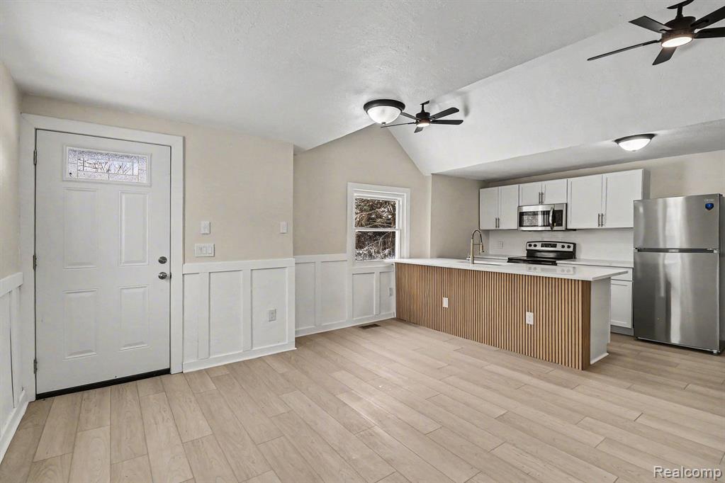 15439 Edgeworth Street, Monroe, MI 48161 — Photo 4