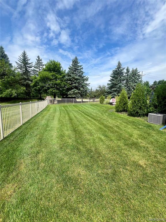 8193 N Pointe Court, Canton, MI 48187 — Photo 58