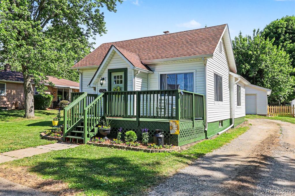 4214 Mill Street, North Branch, MI 48461