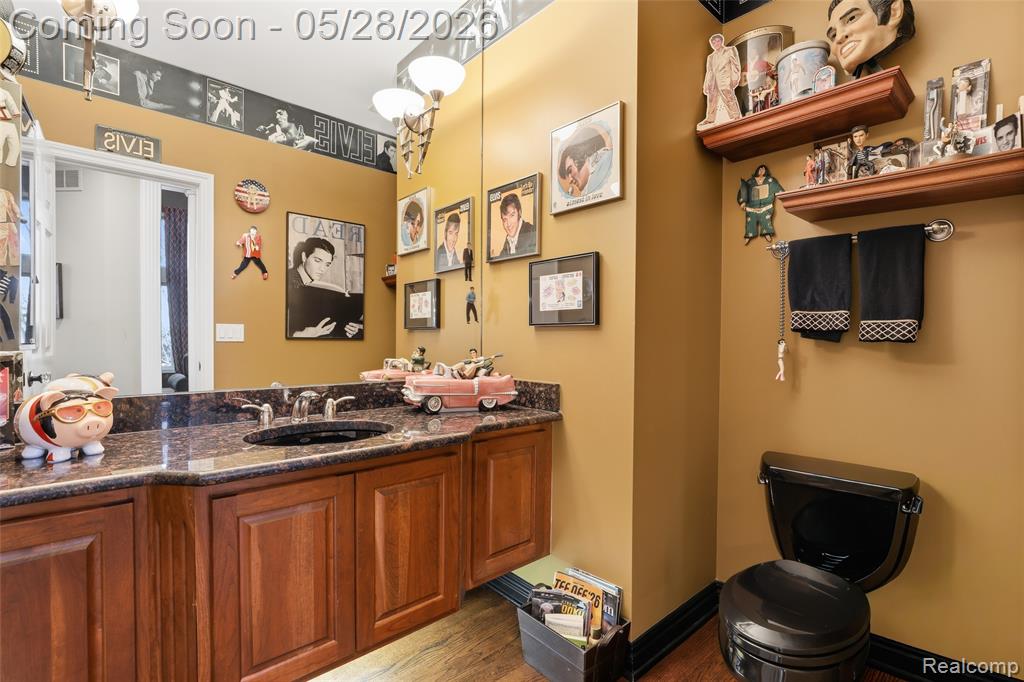 668 Springview Drive, Rochester, MI 48307 — Photo 24