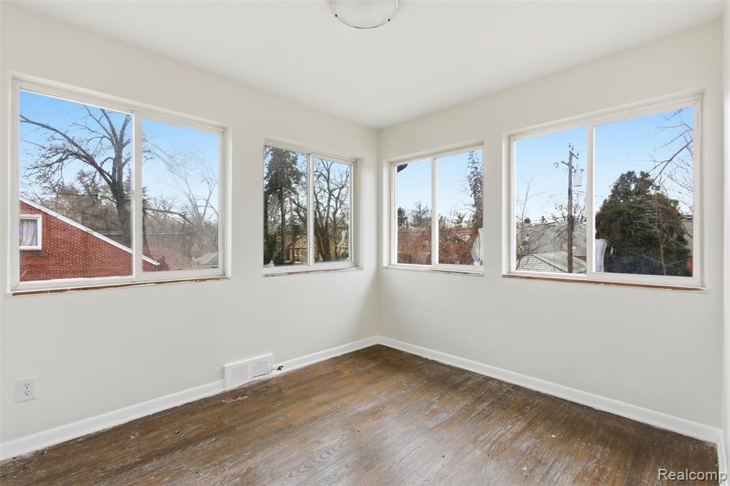 18425 Lesure Street, Detroit, MI 48235 — Photo 22