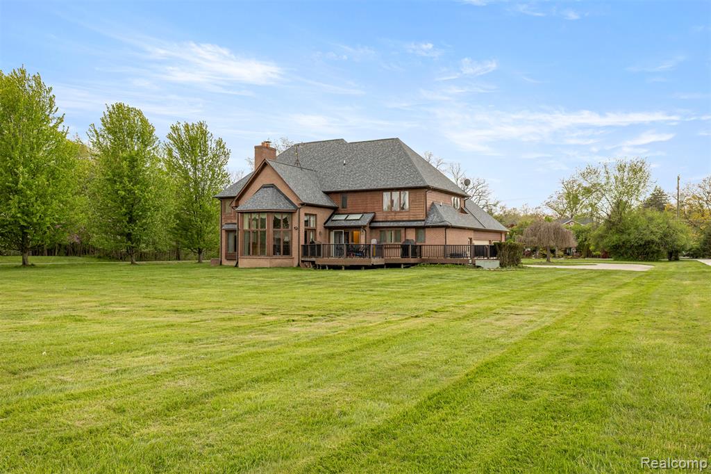 30060 Bristol Lane, Bingham Farms, MI 48025 — Photo 68