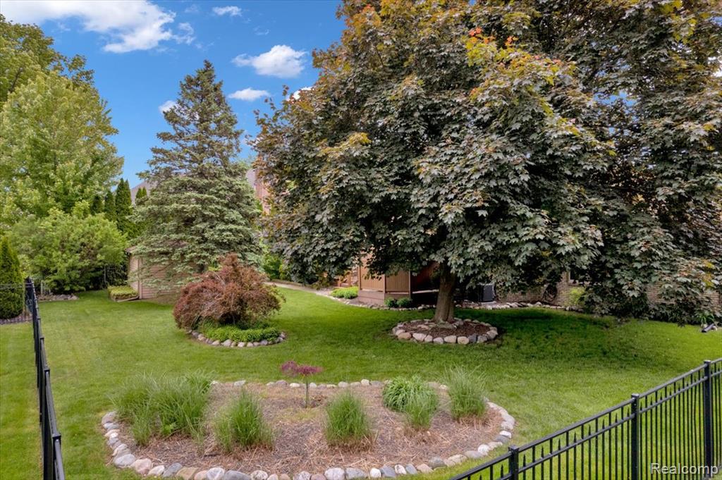 54549 Sherwood Lane, Shelby Twp, MI 48315 — Photo 41