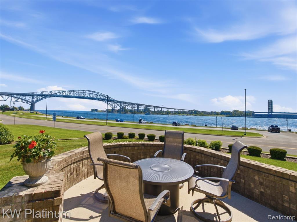 1842 Edison Shores Place, Port Huron, MI 48060 — Photo 2