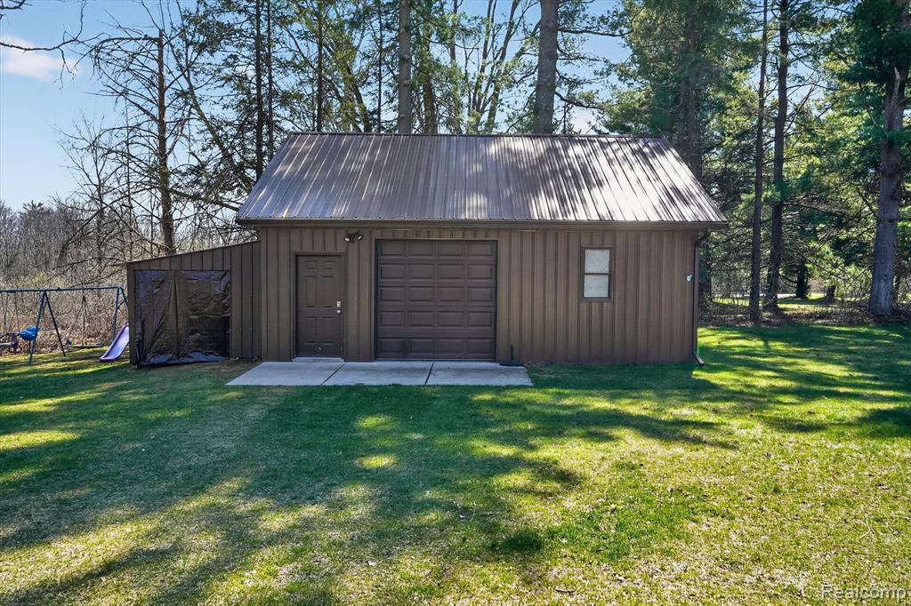 871 Windemere Drive, Brighton, MI 48114 — Photo 29