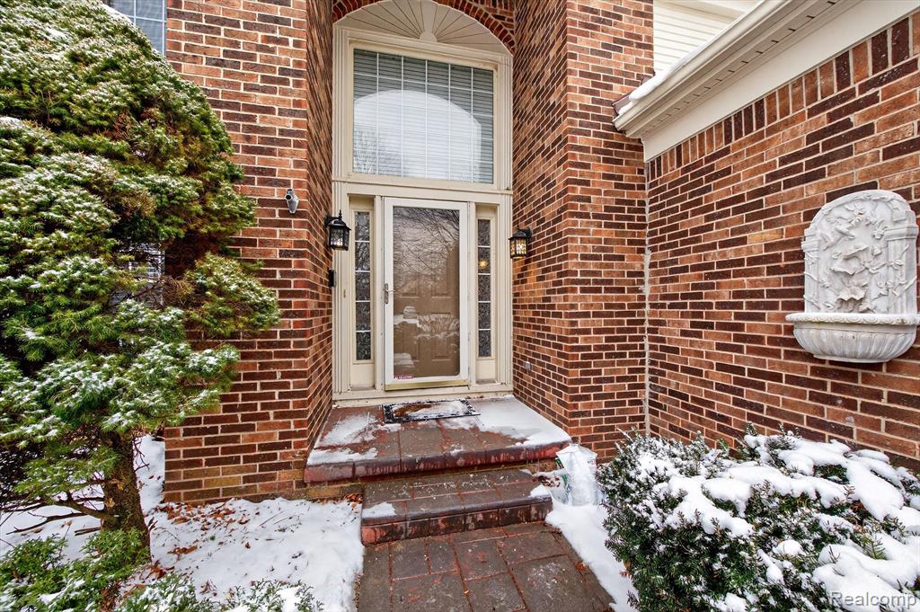 47497 Fox Run Drive, Canton, MI 48187 — Photo 11
