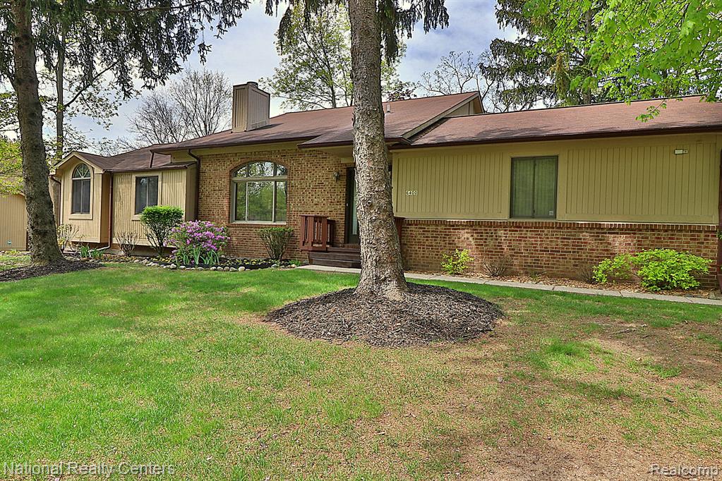 6400 PINECREST, West Bloomfield, MI — Photo 47