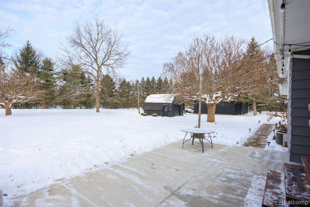 4852 MEADOWBROOK Lane, Lake Orion, MI — Photo 37